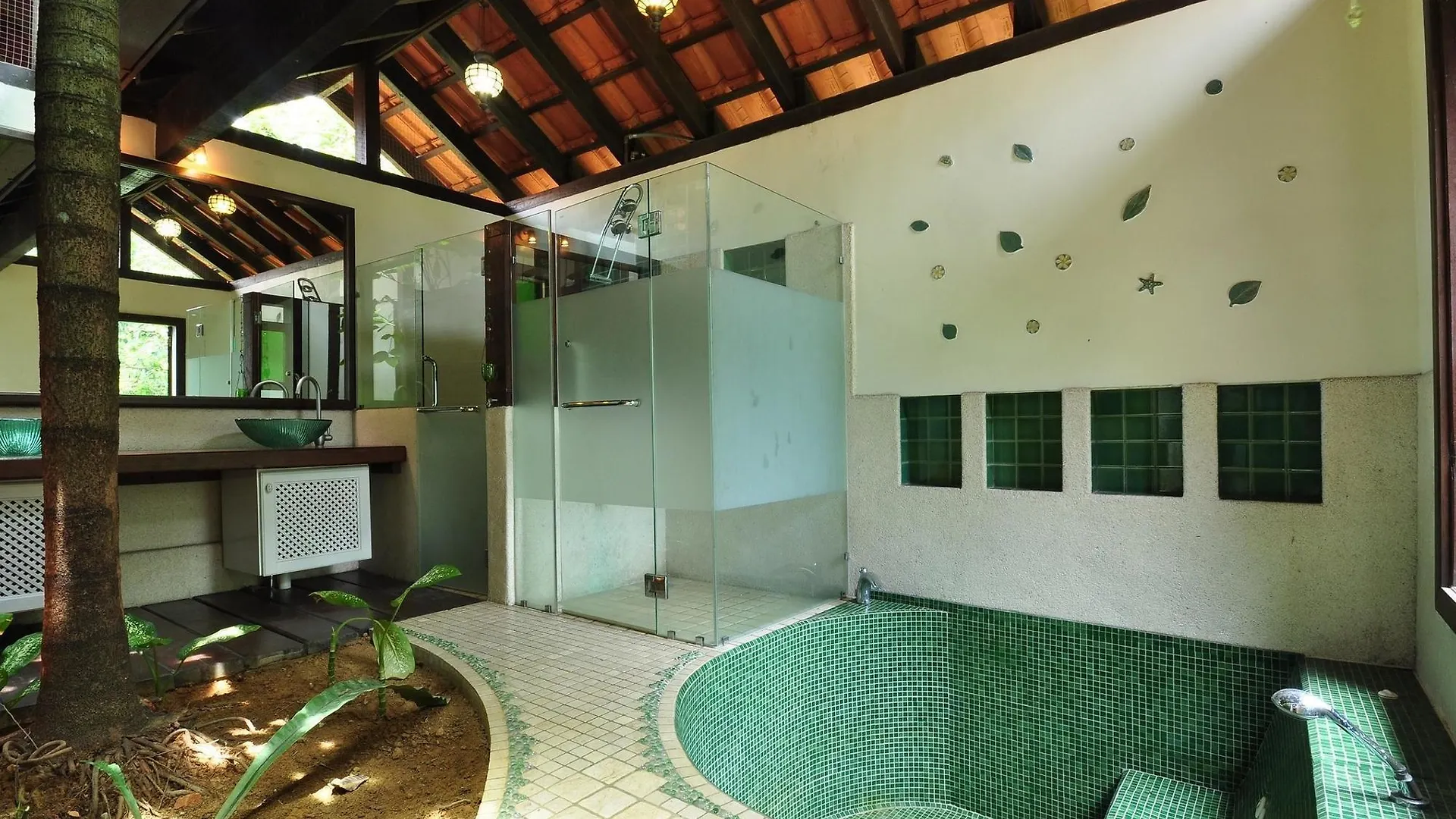 Kuang Kampung Retreat At Kuala Lumpur Sg. Buloh Hotel