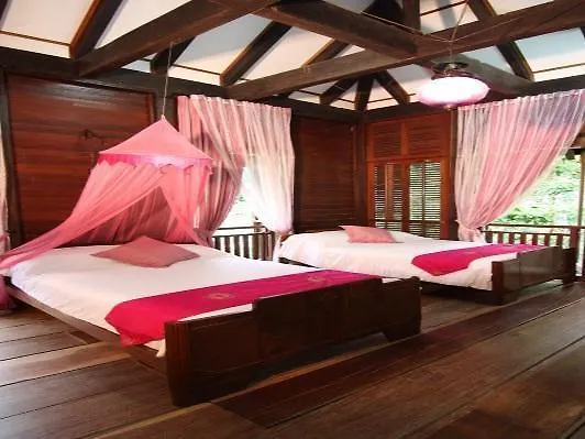 Kuang Kampung Retreat At Kuala Lumpur Sg. Buloh Hotel 4*,  Malaysia